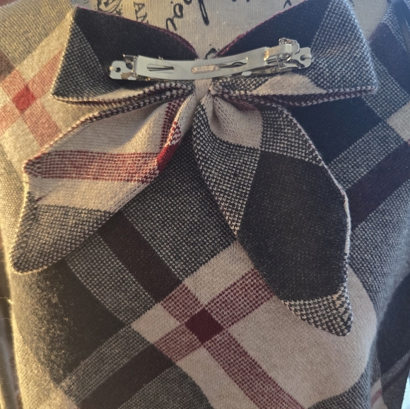 Rachel Zoe V-Neck Plaid Sweater in Black, White, and Red - Picture 4 of 8